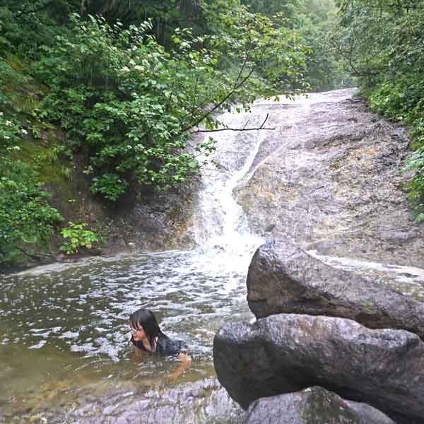 カムイワッカ湯の滝 露天風呂