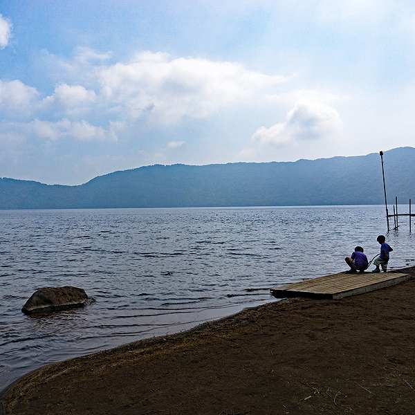 倶多楽湖 湖岸