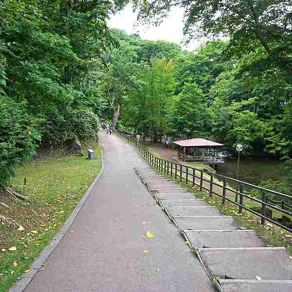 京極町 ふきだし公園 遊歩道