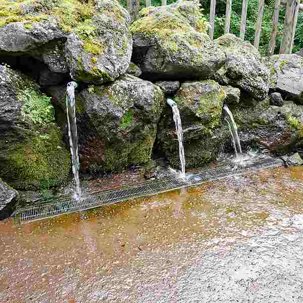 京極町 ふきだし公園 水汲み場